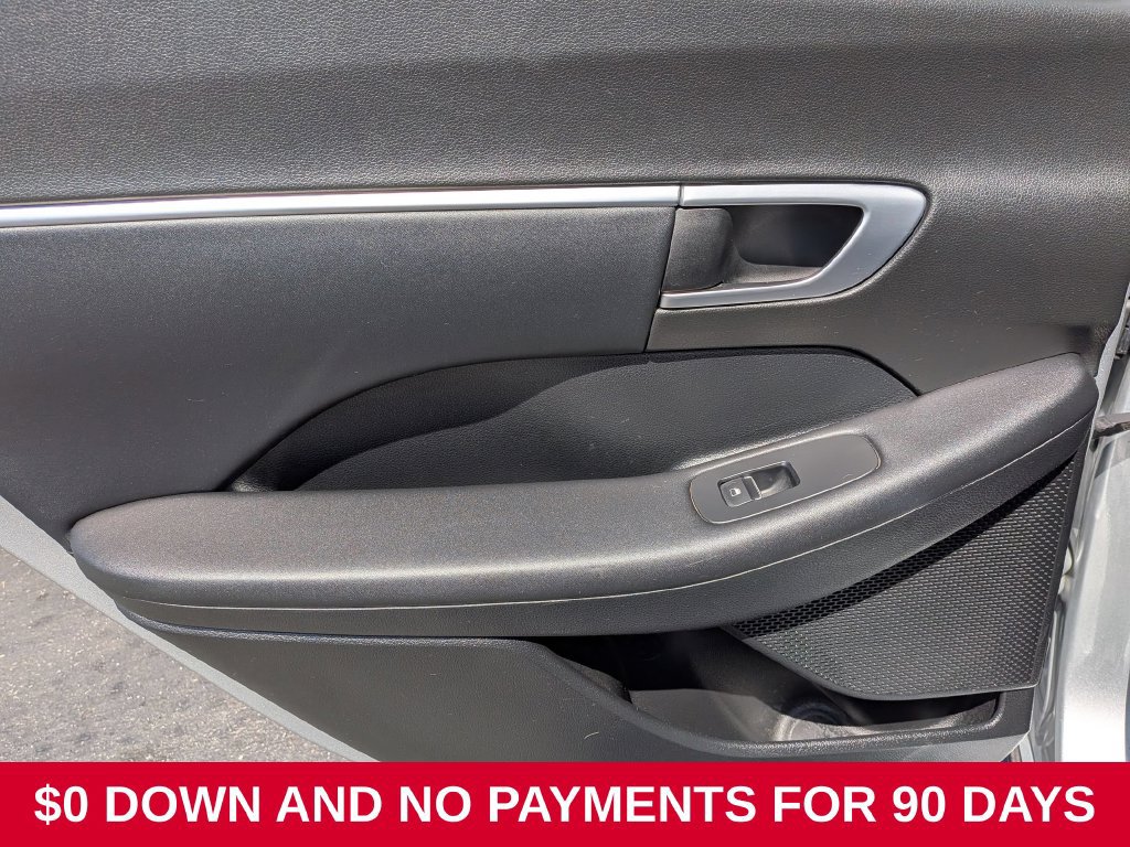 Used 2025 Hyundai Sonata SEL FWD image 25