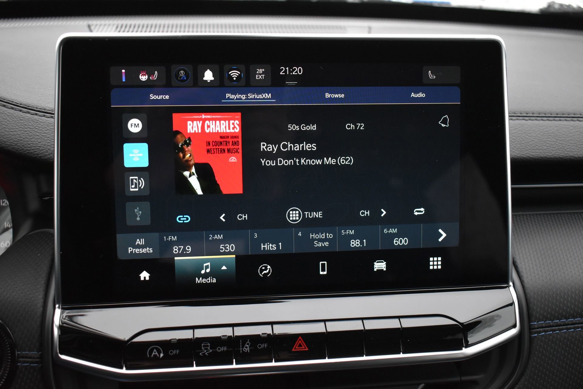 New 2026 Jeep Compass Latitude image 27