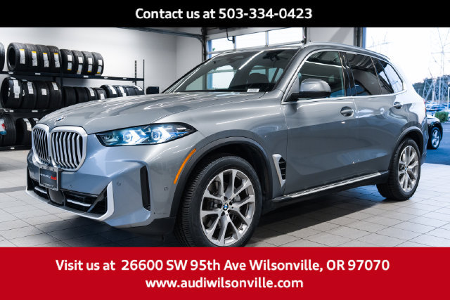 Used 2025 BMW X5 xDrive40i w/ Climate Comfort Package AWD/4WD image 3
