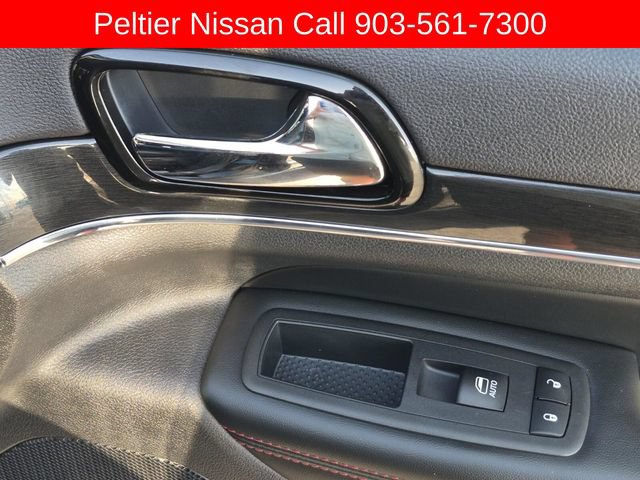 Used 2020 Jeep Grand Cherokee Trailhawk w/ Trailhawk Luxury Group AWD/4WD image 22