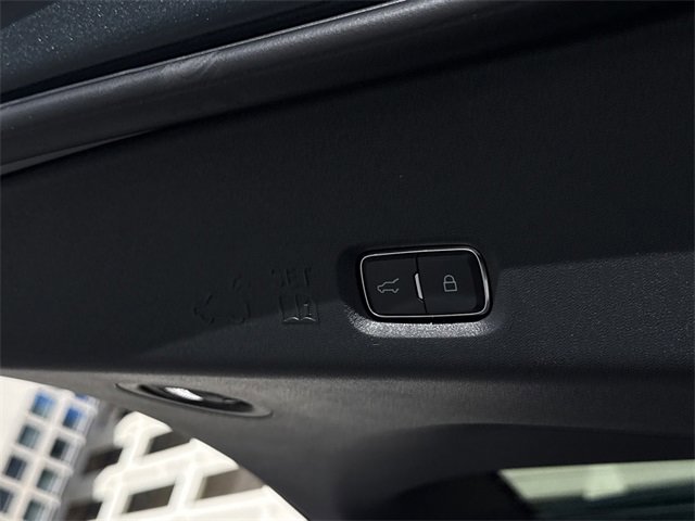 New 2026 Lincoln Navigator Reserve image 15