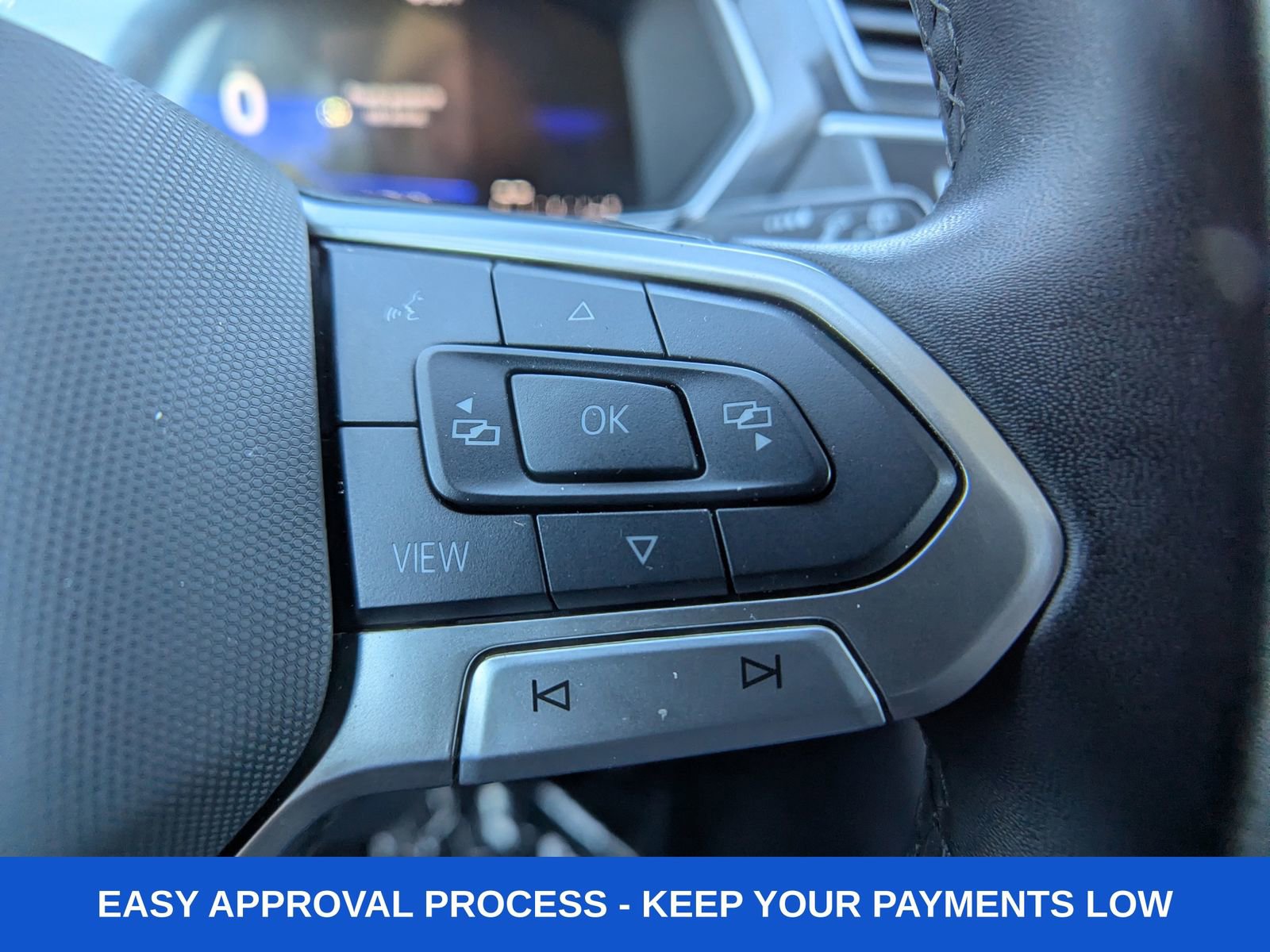 Used 2024 Volkswagen Tiguan Wolfsburg Edition image 36