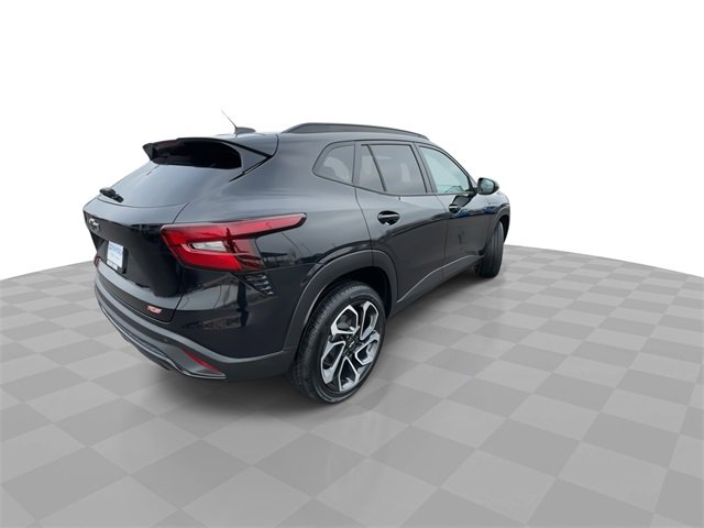 Certified 2025 Chevrolet Trax RS w/ Driver Confidence Package image 8