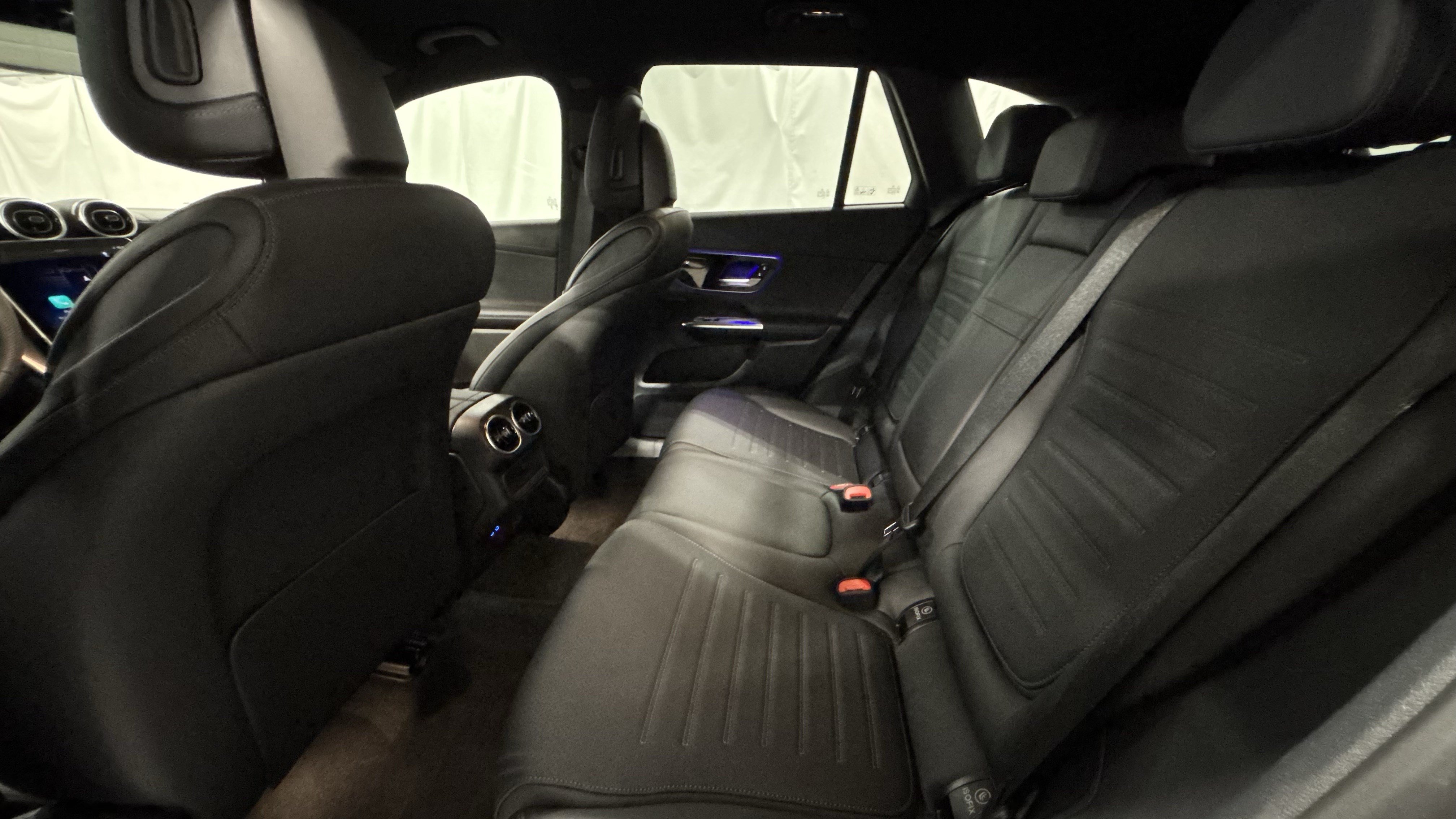 New 2026 Mercedes-Benz GLC 300 4MATIC image 23