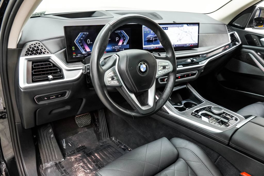 Used 2025 BMW X7 xDrive40i AWD/4WD image 22