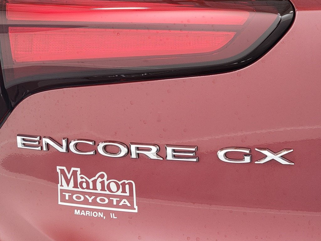 Used 2023 Buick Encore GX Essence w/ Experience Buick Package FWD image 9
