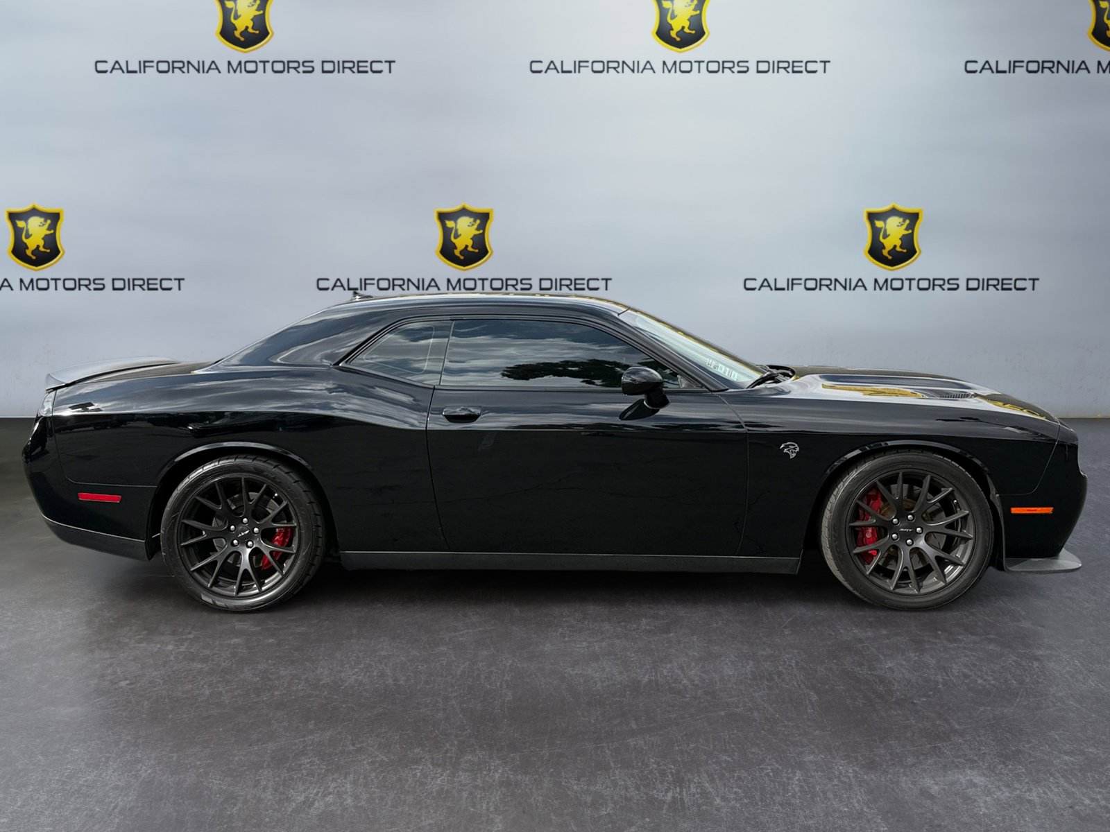 Used 2016 Dodge Challenger SRT Hellcat image 6