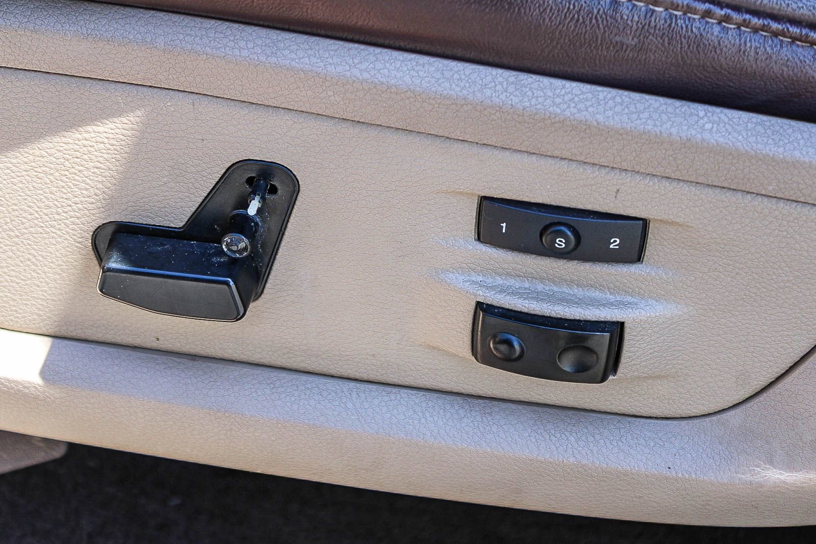 Used 2010 Dodge Ram 2500 Truck Laramie w/ Protection Group AWD/4WD image 18