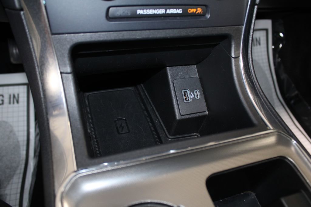 Used 2022 Ford Edge Titanium image 54