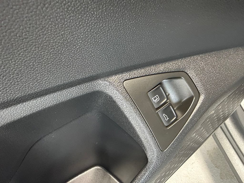 Used 2024 Volkswagen Jetta SE FWD image 15