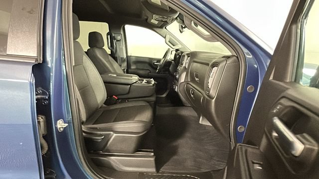 Used 2024 Chevrolet Silverado 1500 Custom w/ LPO, Dark Essentials Package AWD/4WD image 30