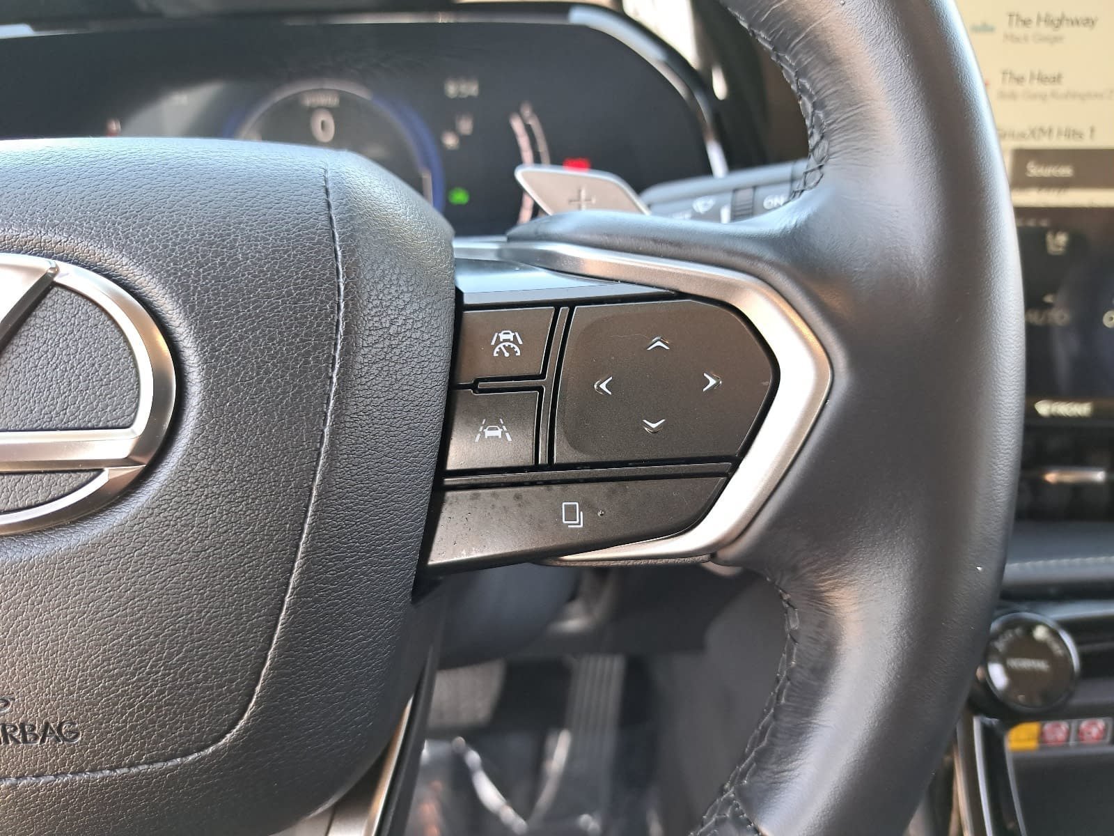 Used 2026 Lexus NX 350h AWD w/ Accessory Package (2T) image 20