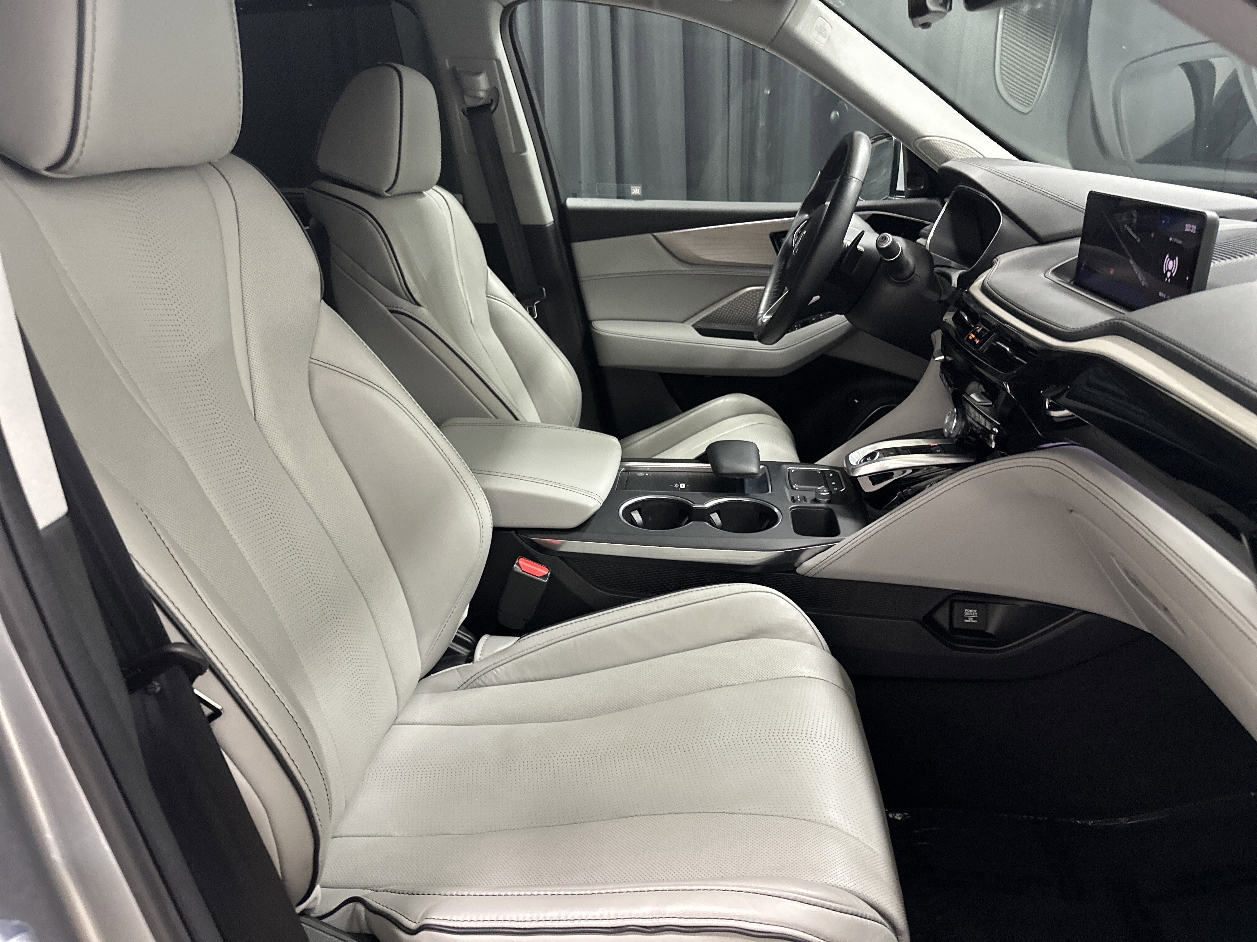 Used 2023 Acura MDX SH-AWD w/ Advance Package image 34