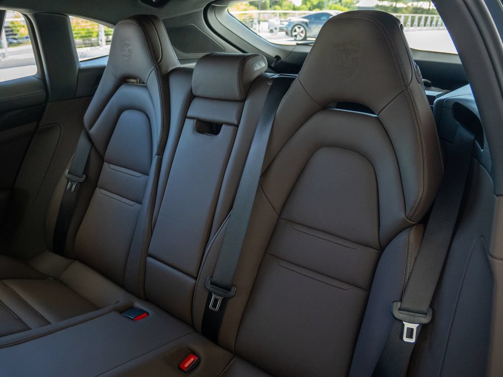 Certified 2023 Porsche Panamera 4S AWD/4WD image 15