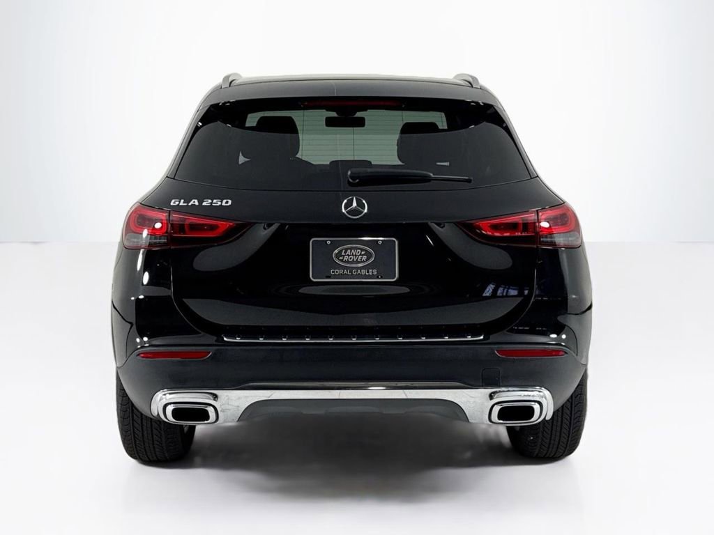 Used 2022 Mercedes-Benz GLA 250 image 4