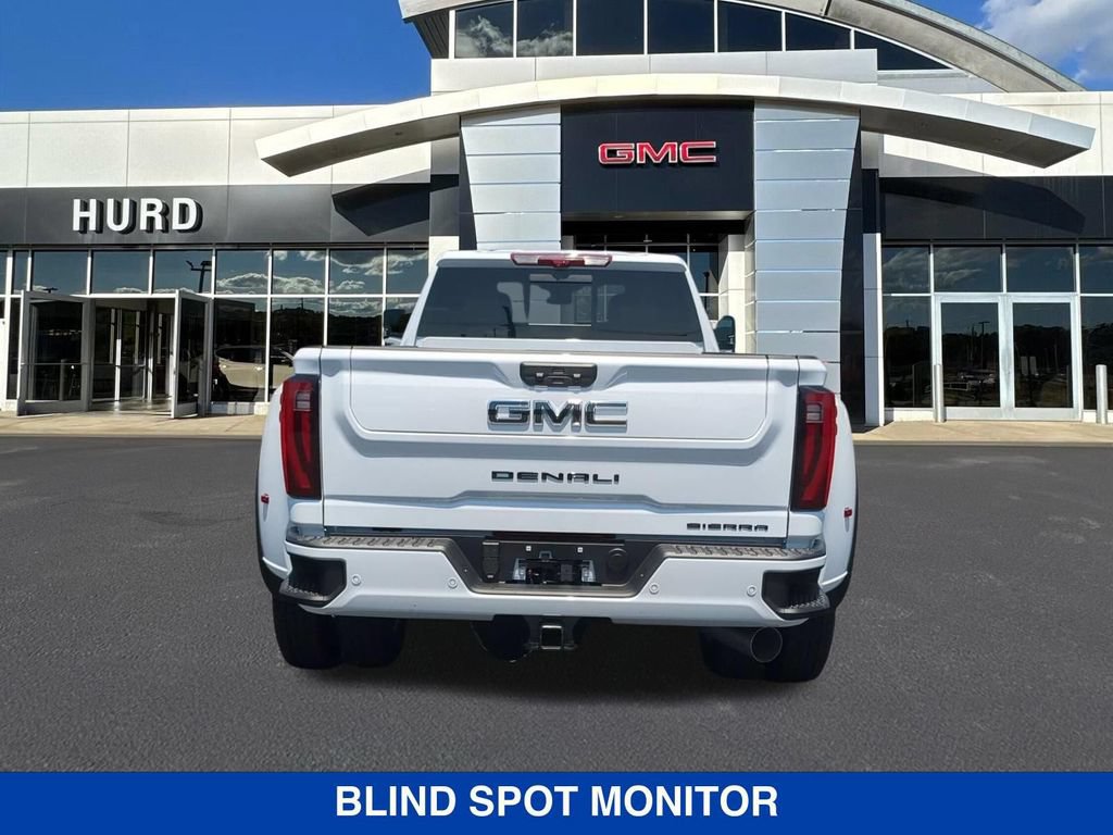New 2026 GMC Sierra 3500 Denali Ultimate w/ LPO, Black Badging Package AWD/4WD image 6