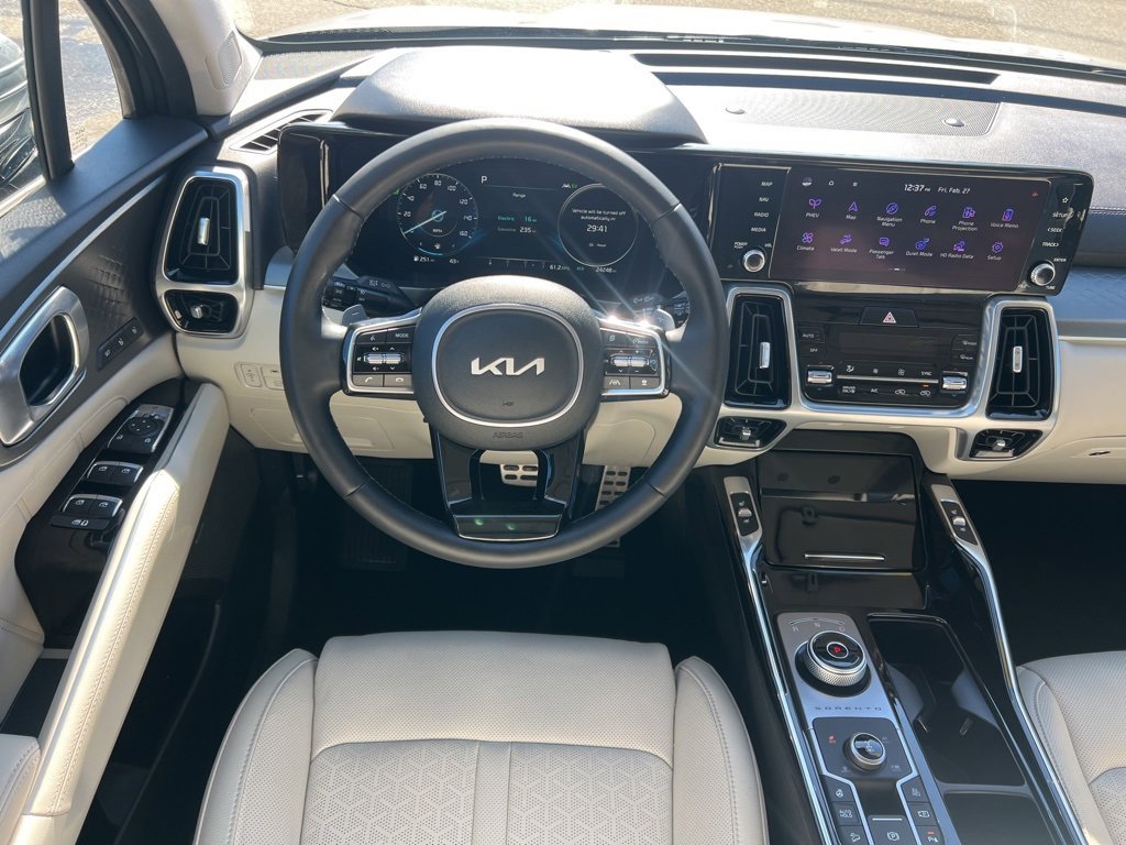 Certified 2024 Kia Sorento SX Prestige image 22