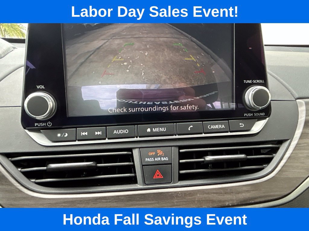 Used 2025 Nissan Altima 2.5 SV FWD image 28