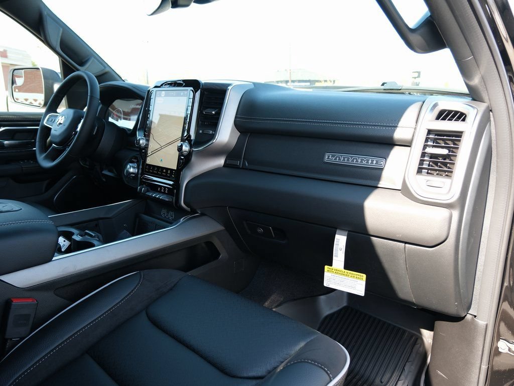 New 2026 RAM 1500 Laramie w/ Night Edition AWD/4WD image 32