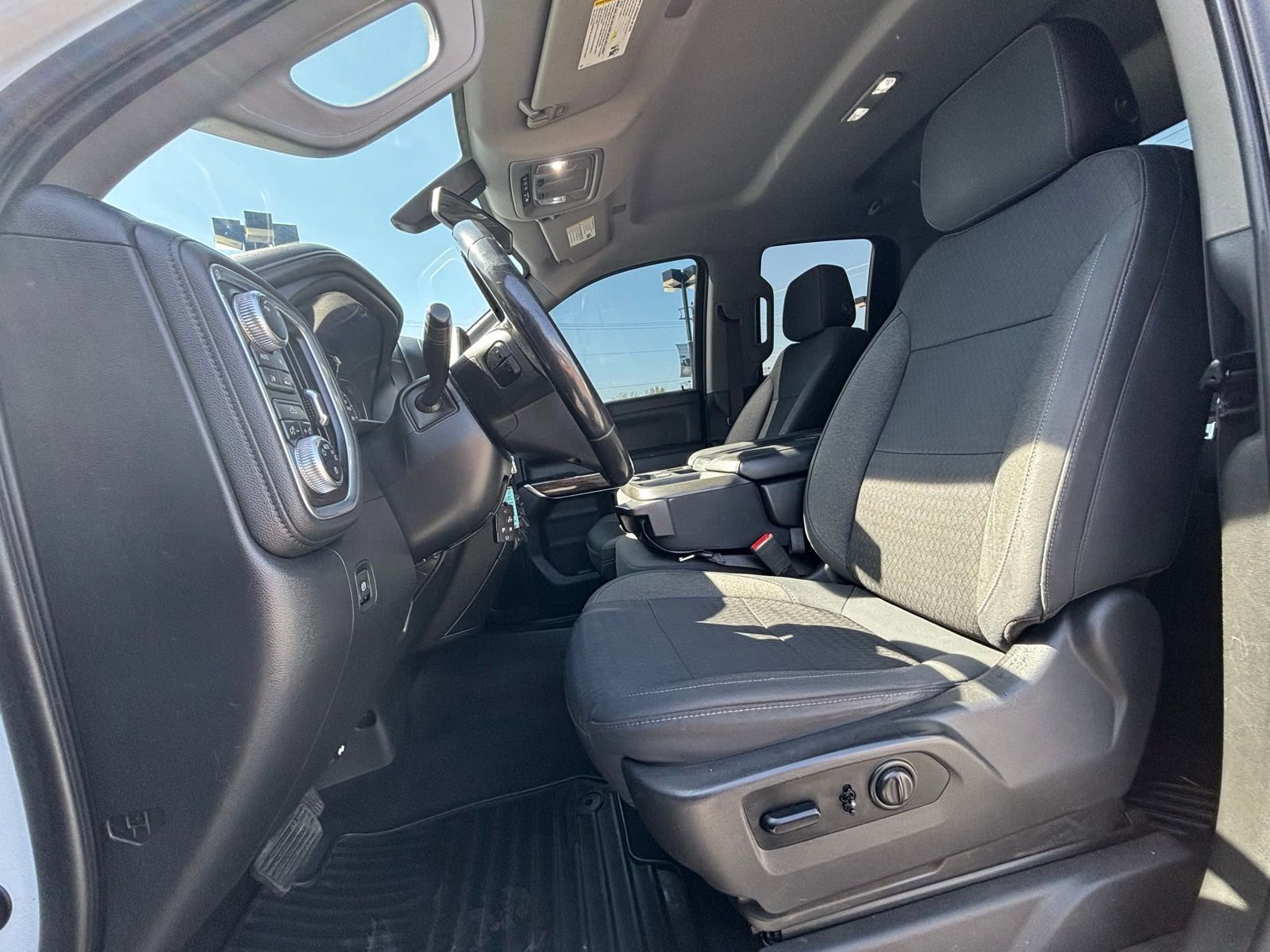 Used 2019 GMC Sierra 1500 SLE w/ Fleet Comfort Package image 12