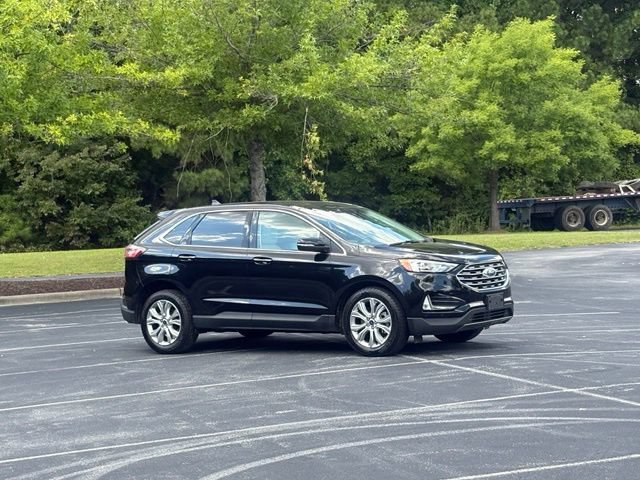 Used 2021 Ford Edge Titanium w/ Cargo Accessory Package FWD image 10