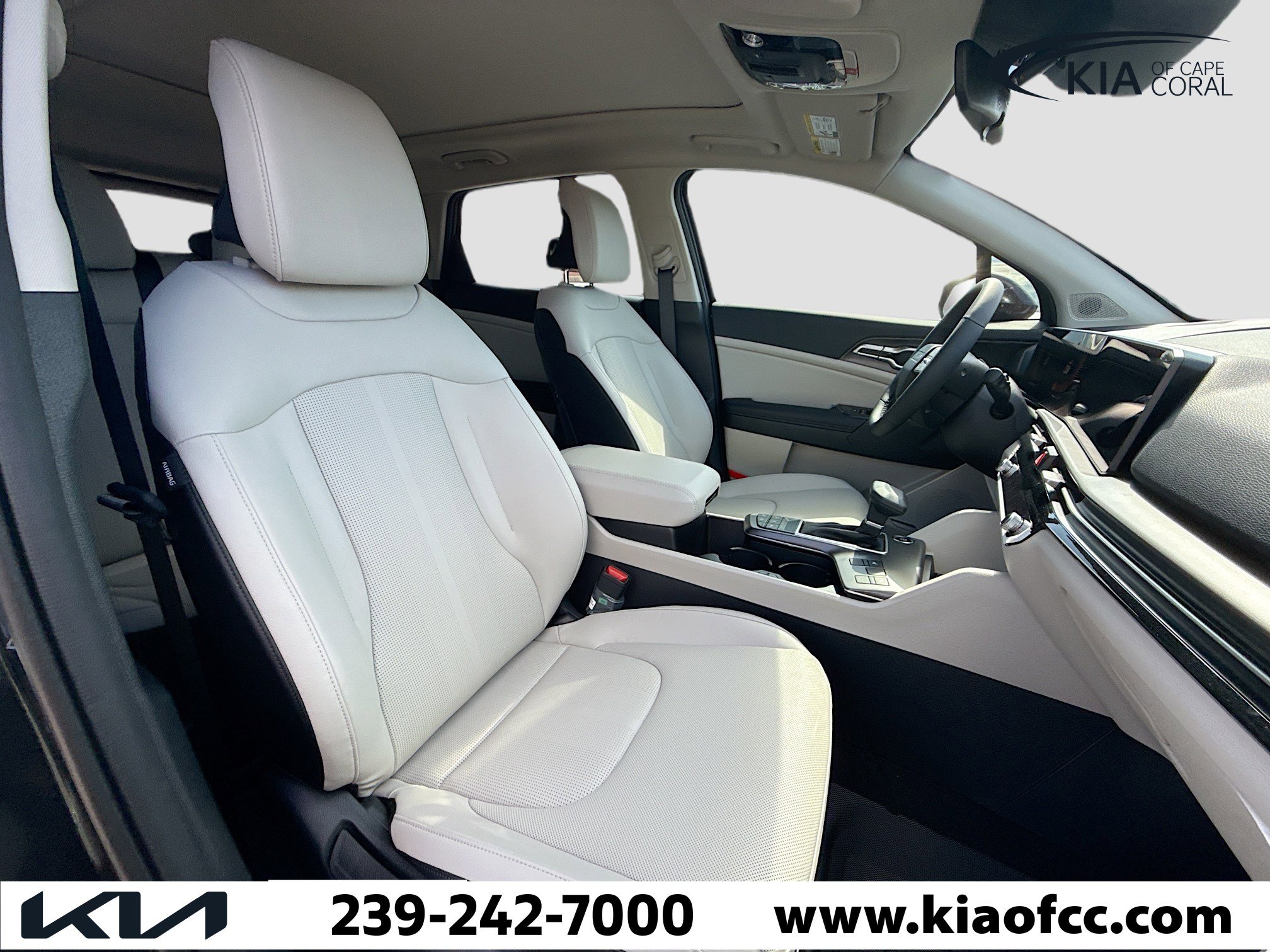 New 2026 Kia Sportage EX w/ EX Panorama Roof Package image 12