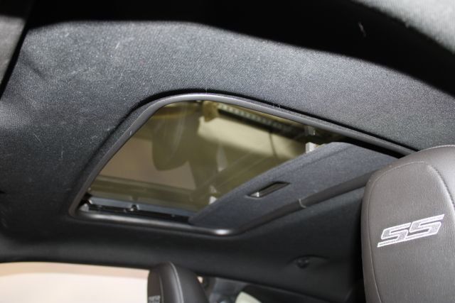 Used 2011 Chevrolet Camaro SS w/ RS Package image 11