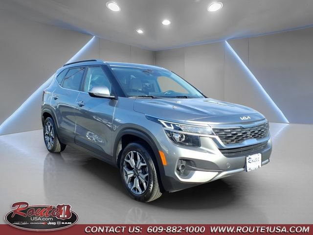 Used 2022 Kia Seltos EX