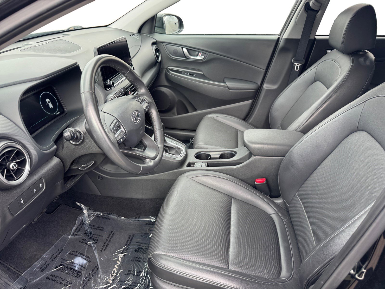 Certified 2023 Hyundai Kona Limited image 9