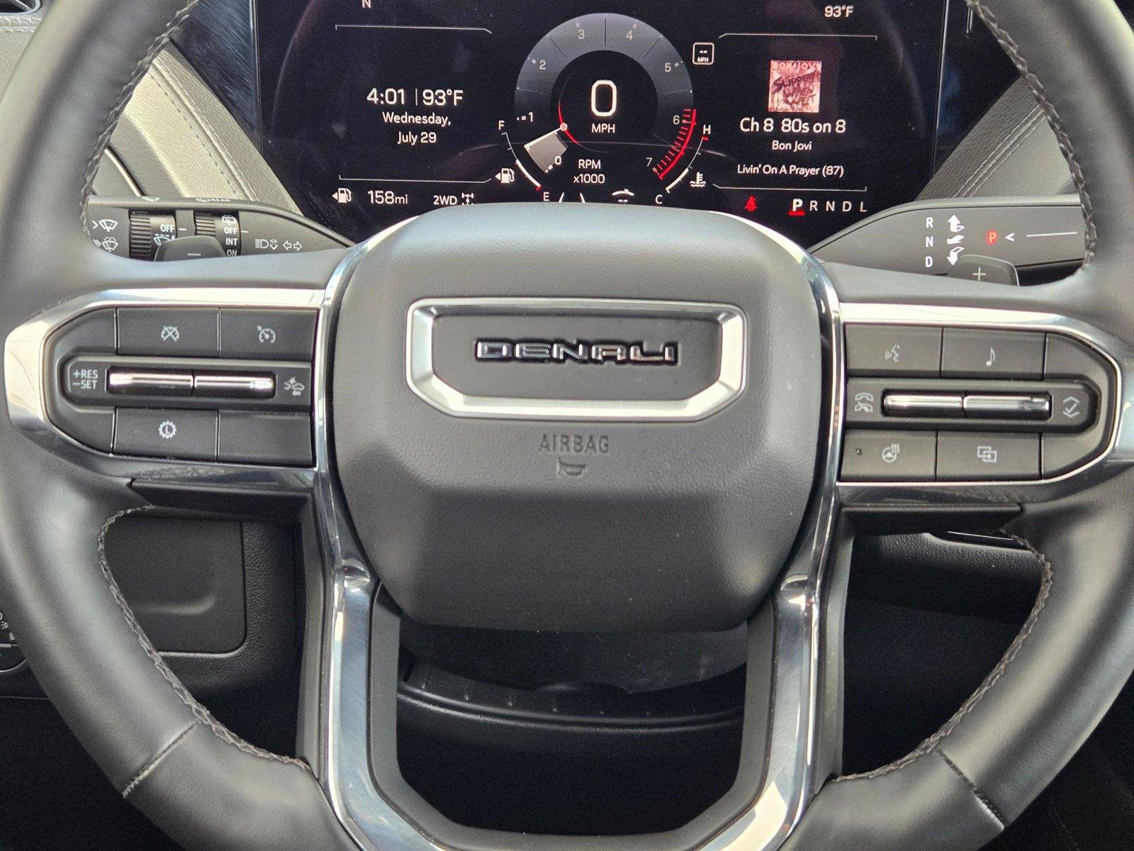 Used 2025 GMC Yukon Denali AWD/4WD image 16