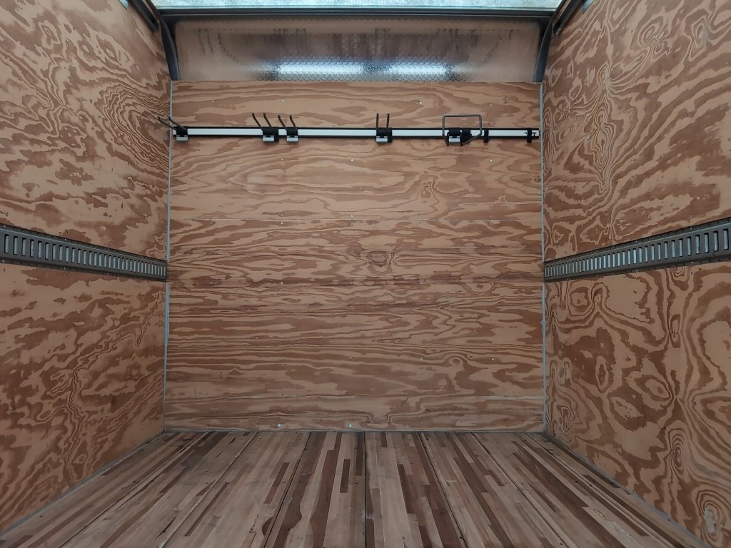 Used 2017 Mercedes-Benz Sprinter 3500 w/ Front Bench Seat Package image 9