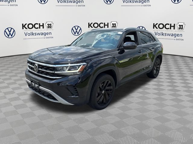 Used 2023 Volkswagen Atlas Cross Sport SE w/ Panoramic Sunroof Package AWD/4WD image 3