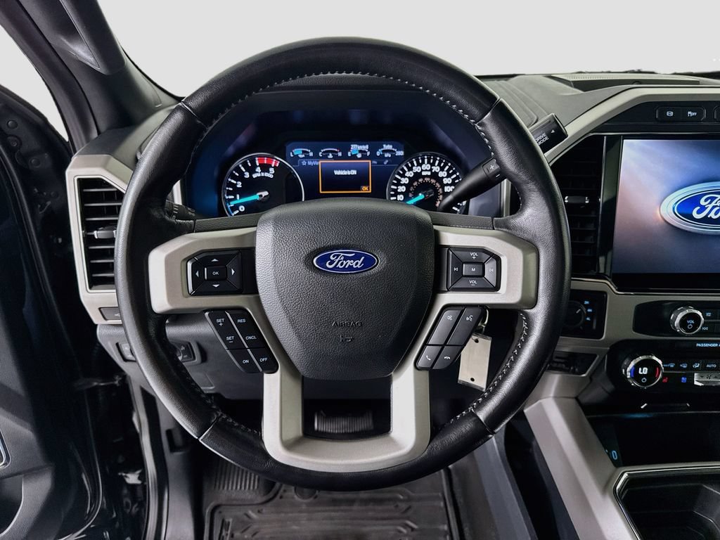 Used 2022 Ford F350 Lariat w/ Black Appearance Package AWD/4WD image 13