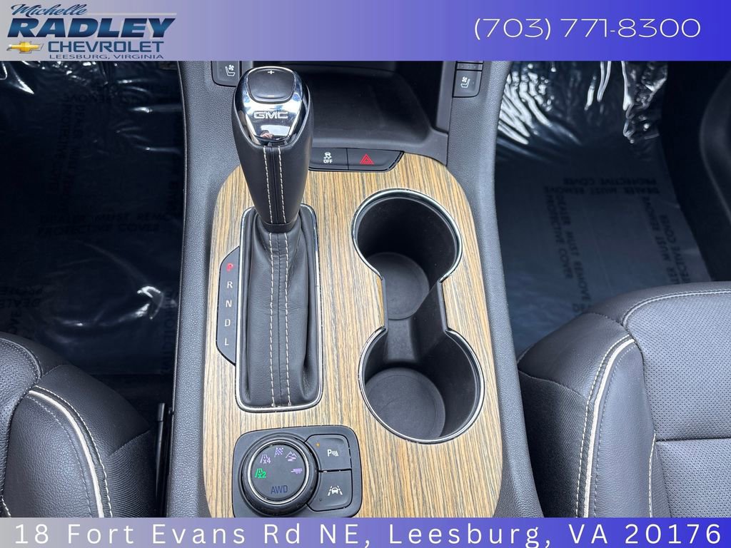 Used 2019 GMC Acadia Denali w/ Technology Package AWD/4WD image 21