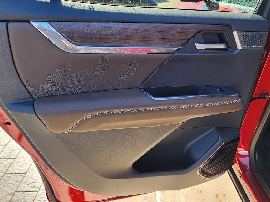 New 2026 GMC Acadia Denali Ultimate image 47