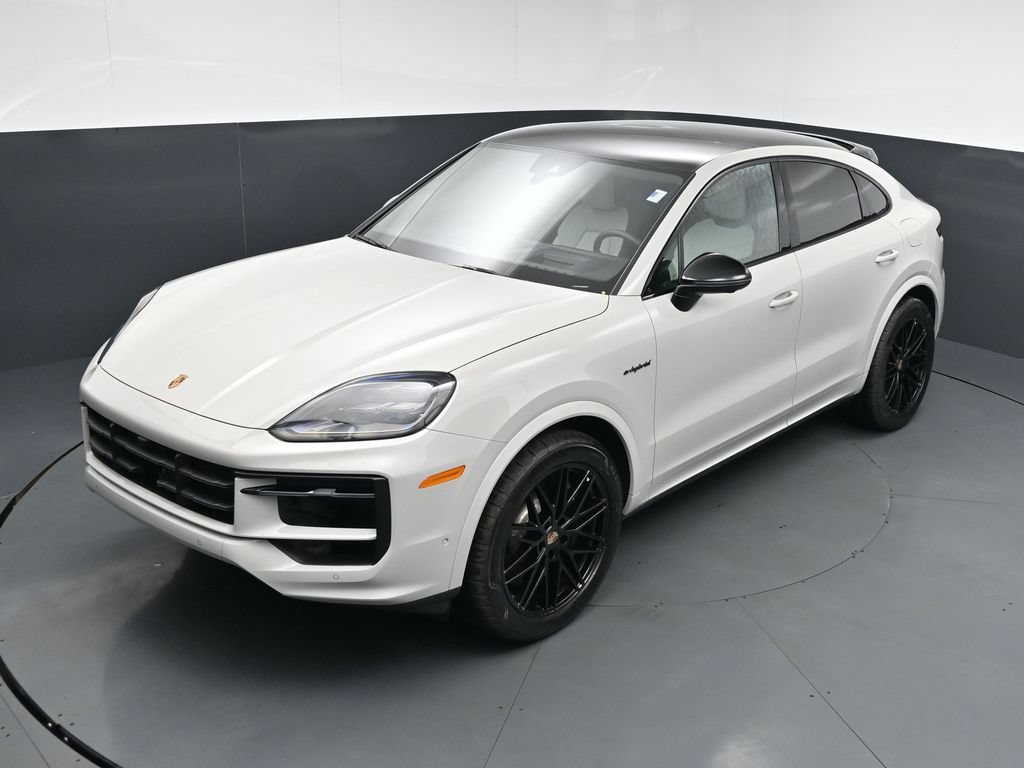New 2026 Porsche Cayenne E-Hybrid Coupe AWD/4WD image 15
