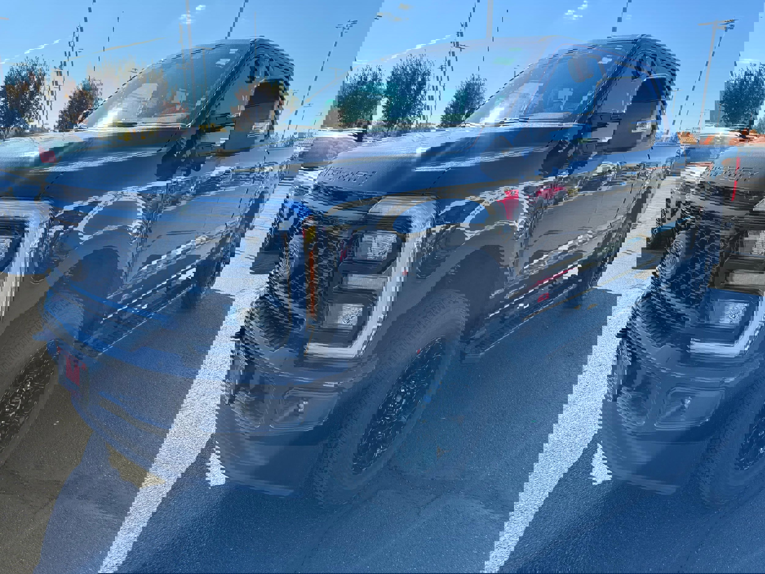 New 2026 Ford F250 Lariat w/ Black Appearance Package image 15