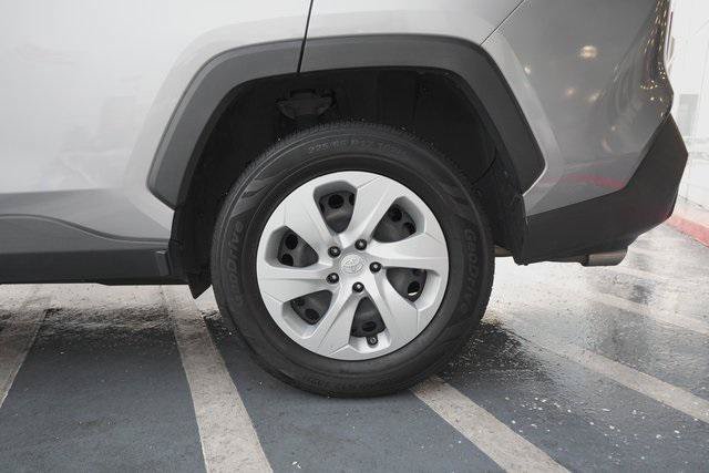 Certified 2020 Toyota RAV4 LE w/ All Weather Liner Package AWD/4WD image 37