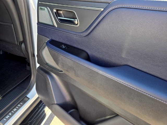 Certified 2026 INFINITI QX80 4WD image 23