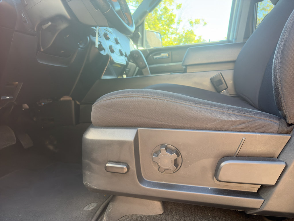 Used 2017 Ford Expedition EL XL w/ Equipment Group 101A AWD/4WD image 18