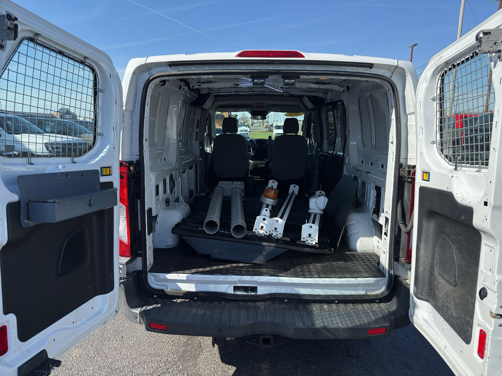 Used 2016 Ford Transit 250 130 Low Roof image 21