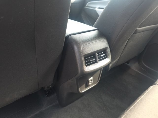 Used 2024 Chevrolet Equinox LS FWD image 27