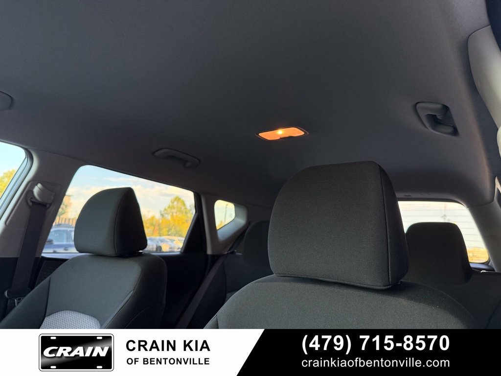 Certified 2025 Kia Soul LX w/ LX Technology Package FWD image 22