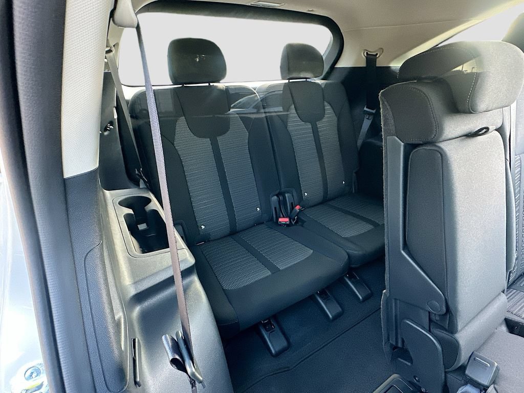 New 2026 Kia Sorento LX FWD image 24