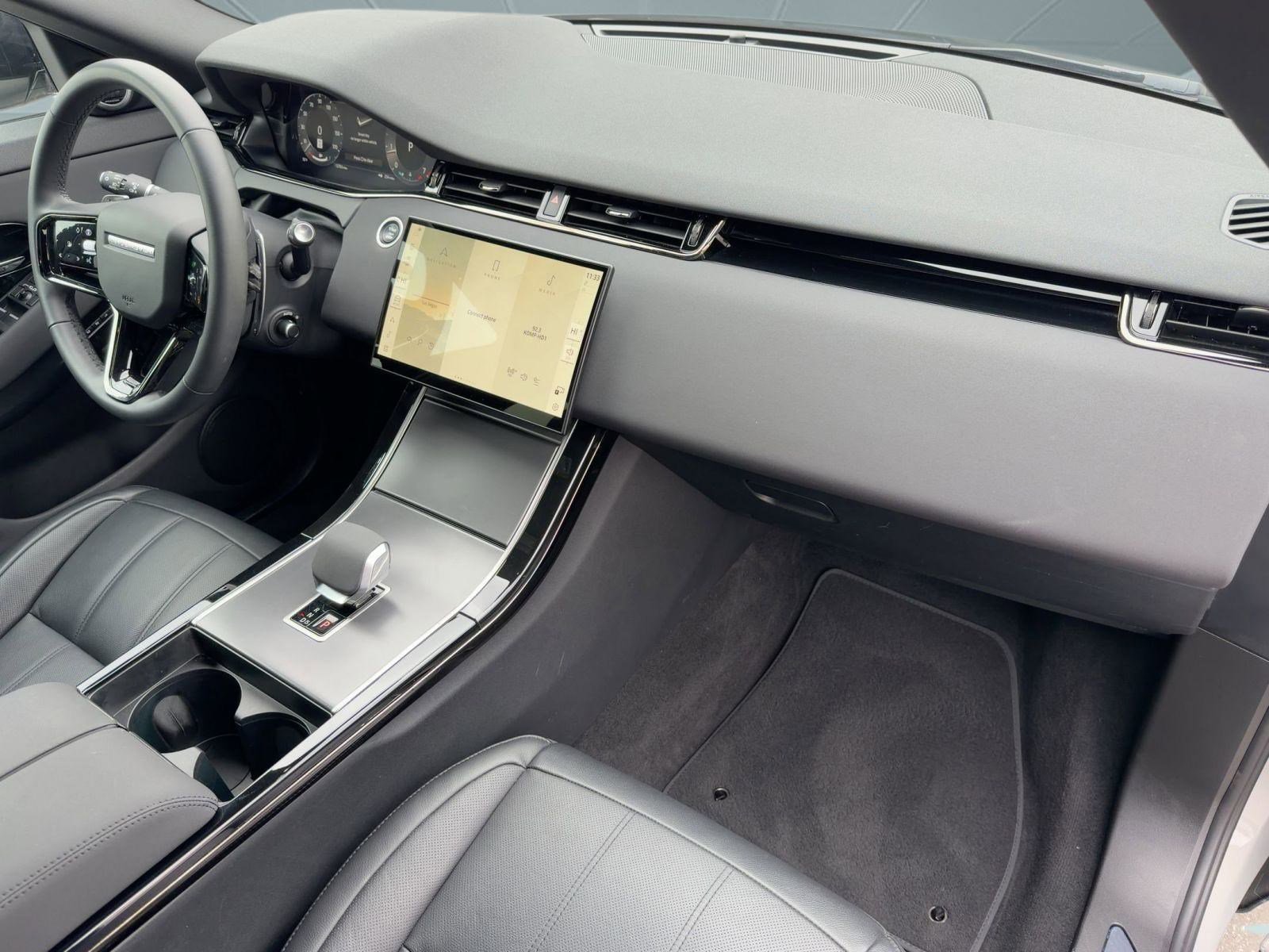 Used 2024 Land Rover Range Rover Evoque Dynamic SE image 28