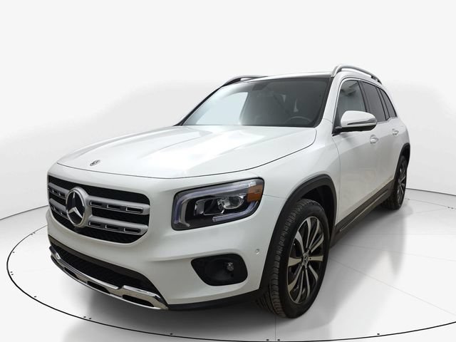 Used 2022 Mercedes-Benz GLB 250 image 8