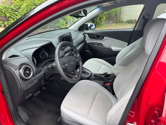 Used 2023 Hyundai Kona SEL AWD/4WD image 11