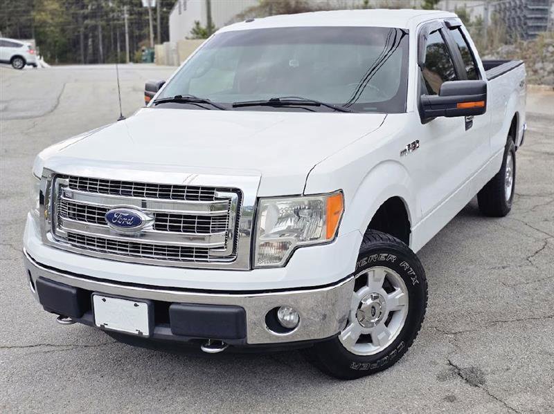 Used 2013 Ford F150 XLT w/ Luxury Equipment Group image 2
