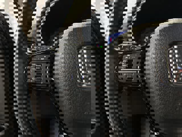 Used 2023 Honda Pilot Elite image 9