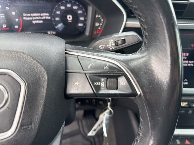 Used 2020 Audi Q3 2.0T Premium image 19